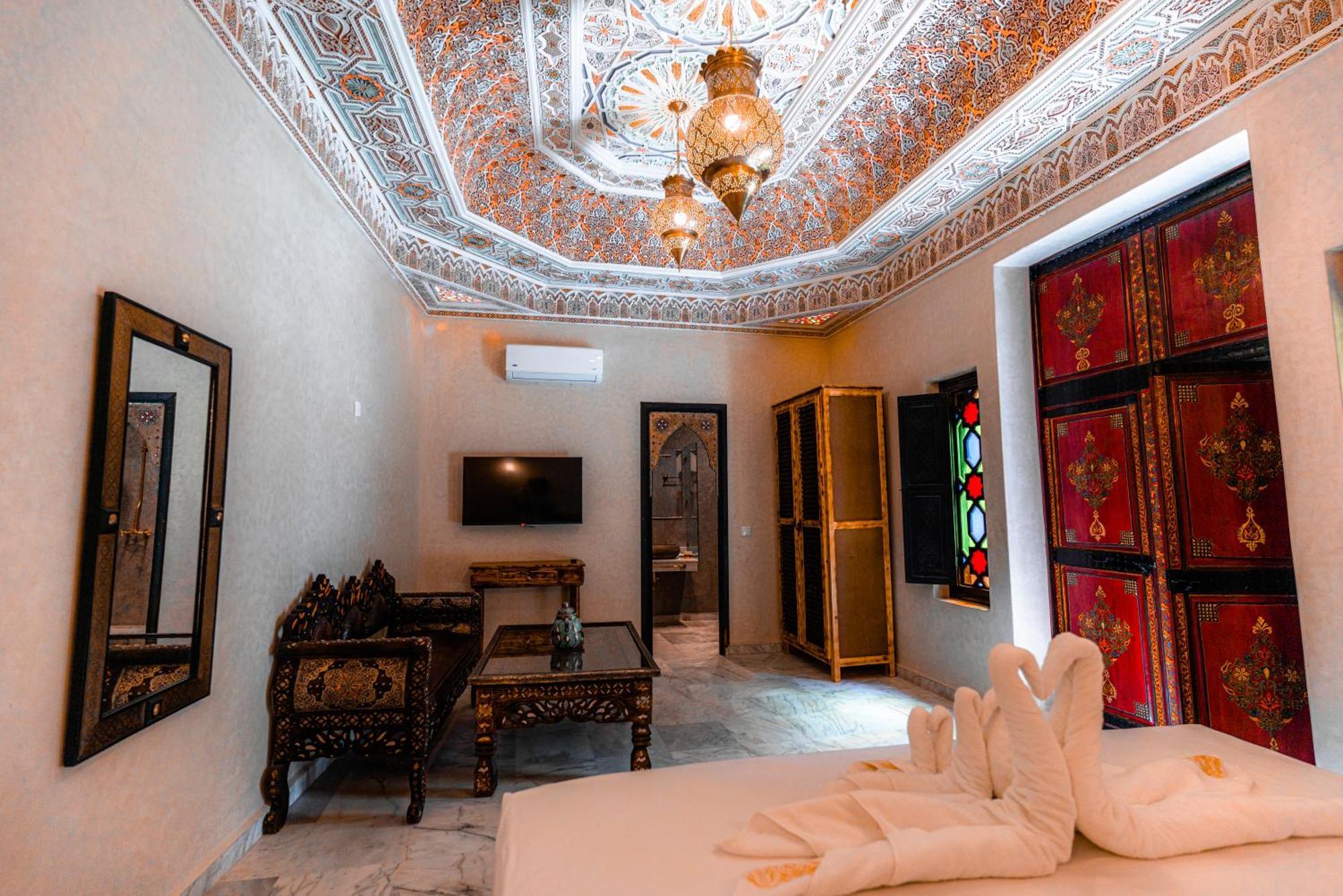 Riad Deluxe มาร์ราเกช ภายนอก รูปภาพ