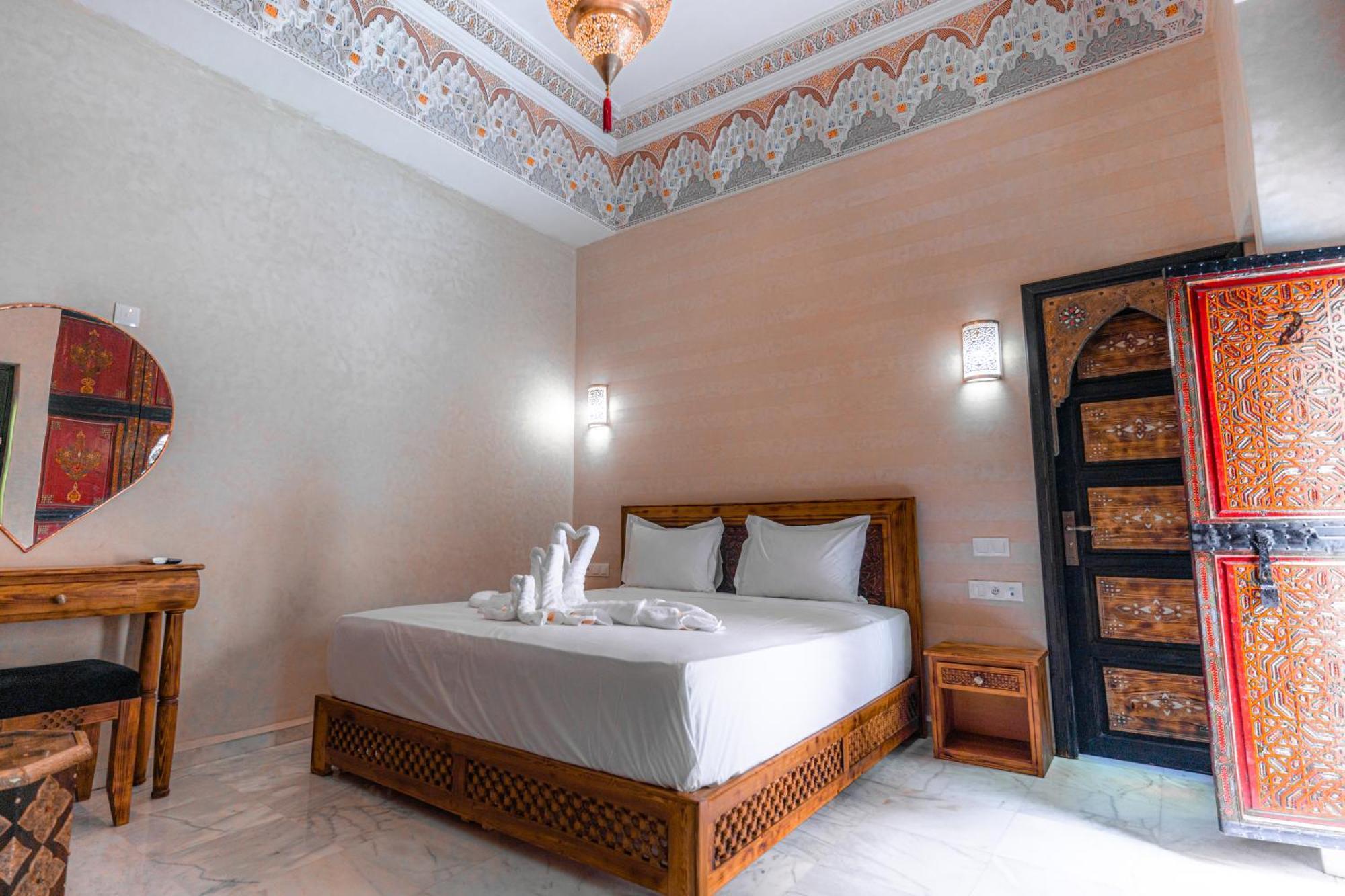 Riad Deluxe มาร์ราเกช ภายนอก รูปภาพ