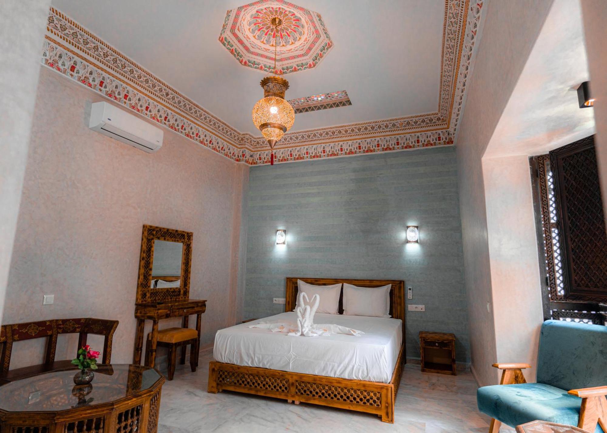 Riad Deluxe มาร์ราเกช ภายนอก รูปภาพ