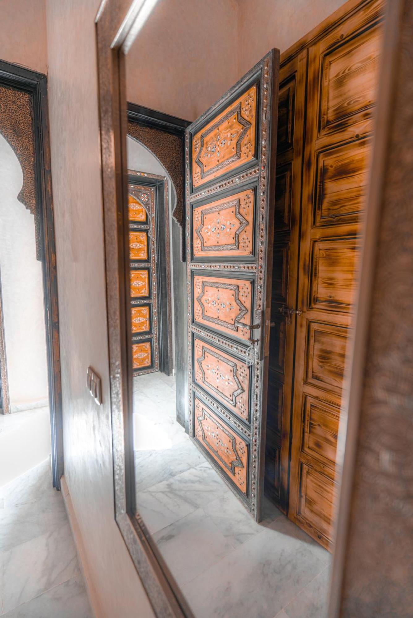 Riad Deluxe มาร์ราเกช ภายนอก รูปภาพ